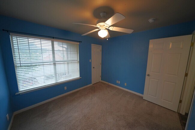 Building Photo - 68 Chapel Hill Cir