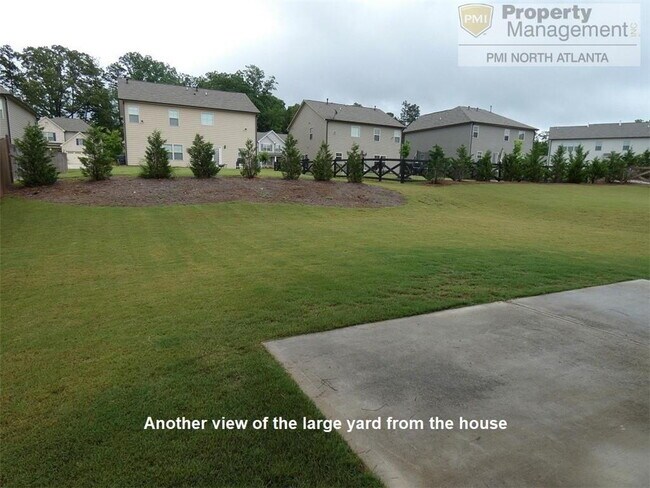 Building Photo - Discover this amazing 4-bedroom, 2.5-bath home in the sought-after gated community of Burnt Bridg...