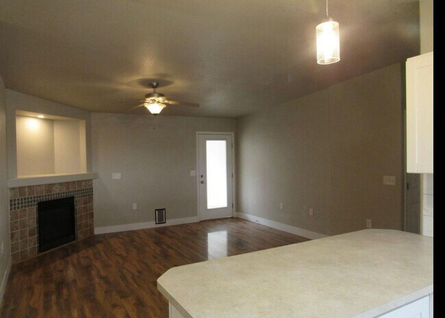 Building Photo - 3920 Robitaille Ct