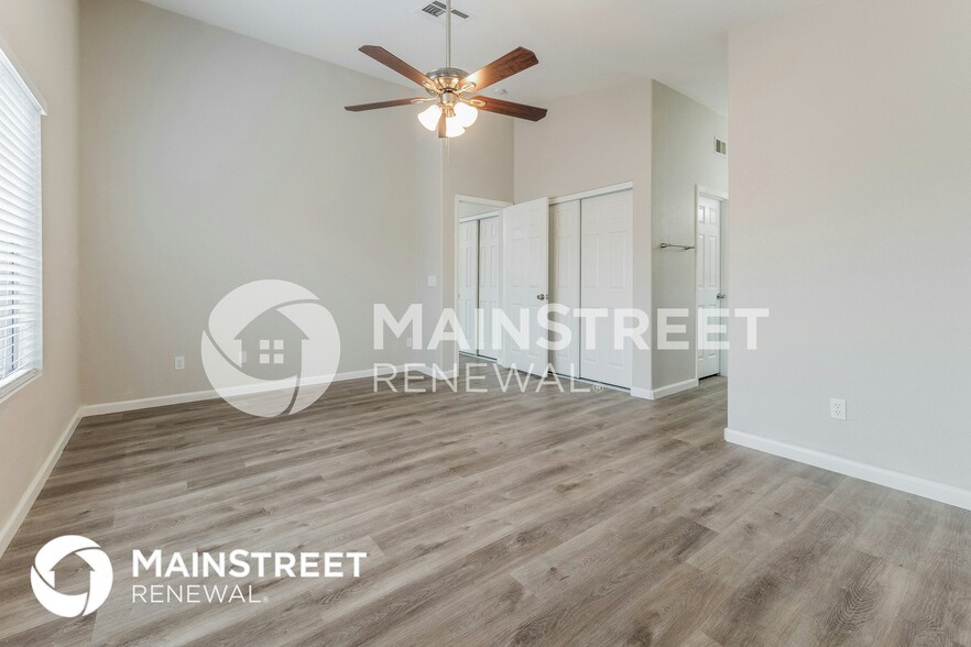 Building Photo - 9008 W Yale St