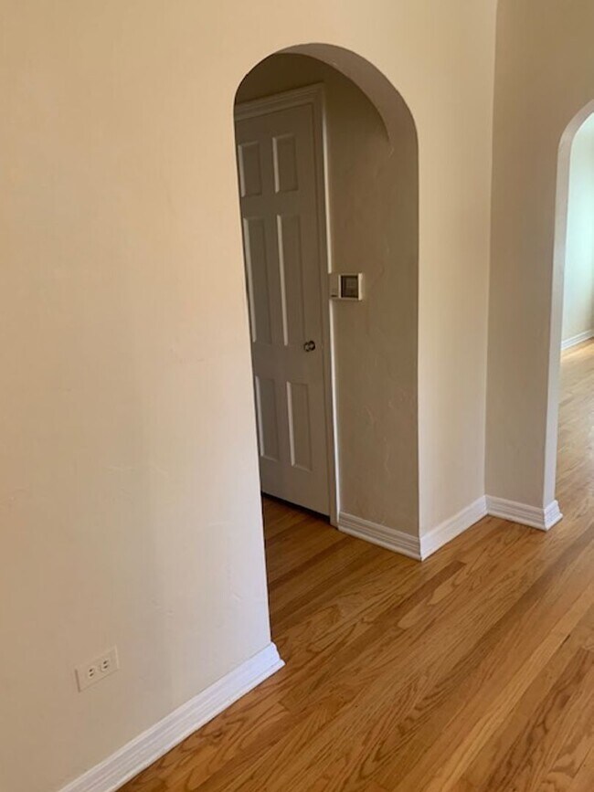 Building Photo - Very nice Ranch style home in Montclair ne...