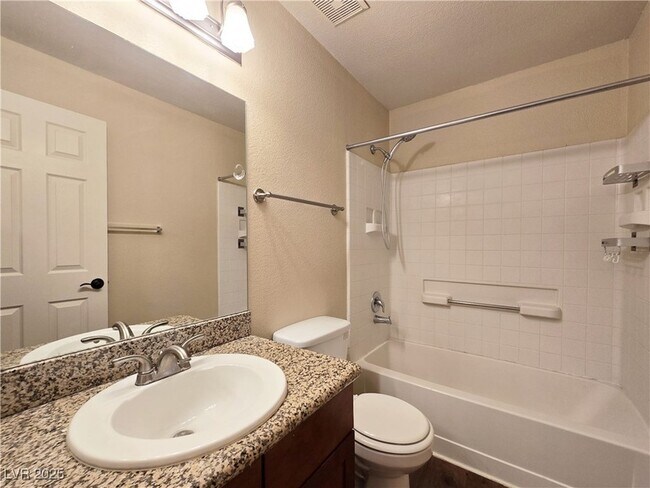 Building Photo - 2750 S Durango Dr
