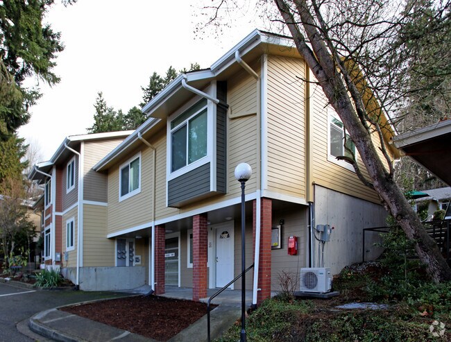 Building Photo - Forest Glen