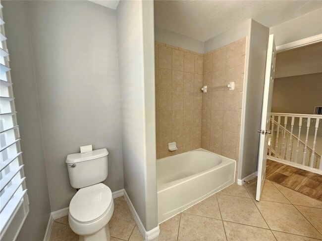 Building Photo - 2319 Caraway Dr