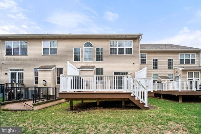 Building Photo - 2933 Cottonwood Ln