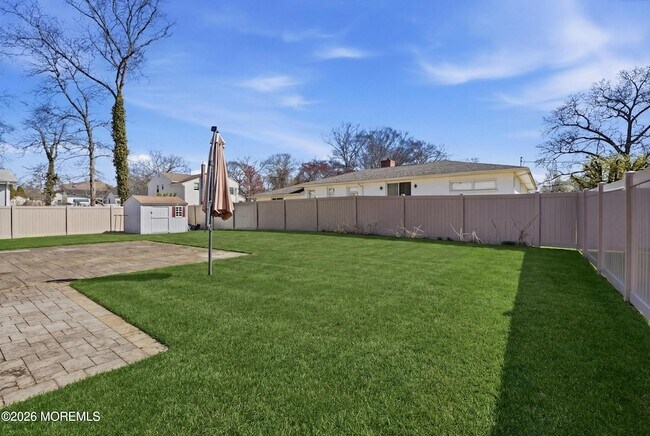 Building Photo - 227 Chatham Ave