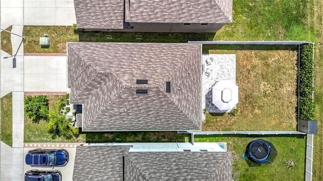Building Photo - 403 Argyll Dr