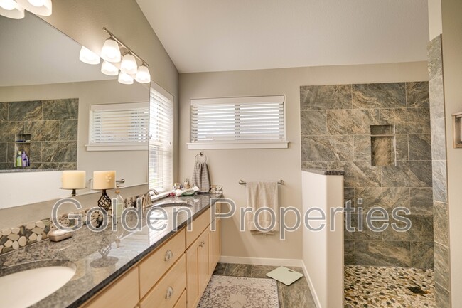 Building Photo - 169 Ironwood Dr