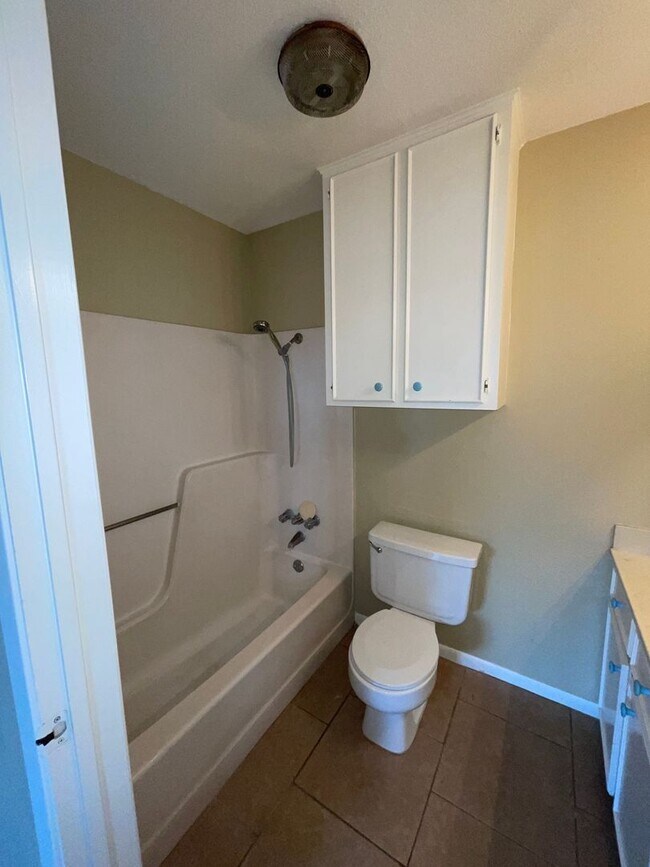 Building Photo - Great home Located in the hart of Flour Bluff. Walking distance to Flour Bluff schools