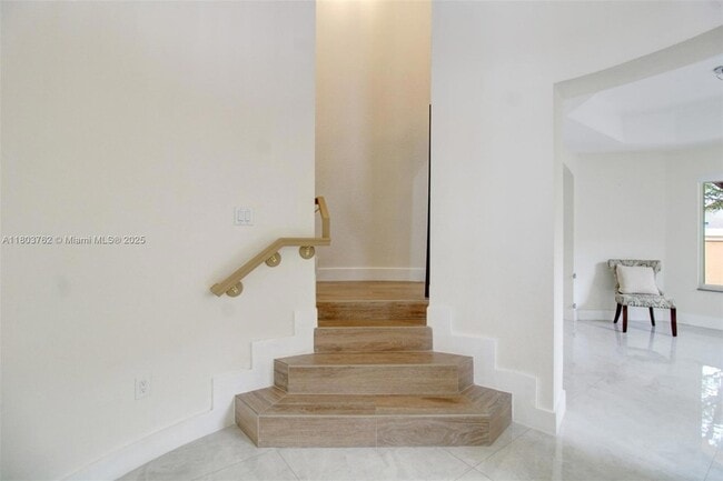 Building Photo - 15445 SW 26th Terrace