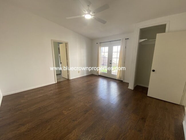 Building Photo - 2702 Stonecreek Pl
