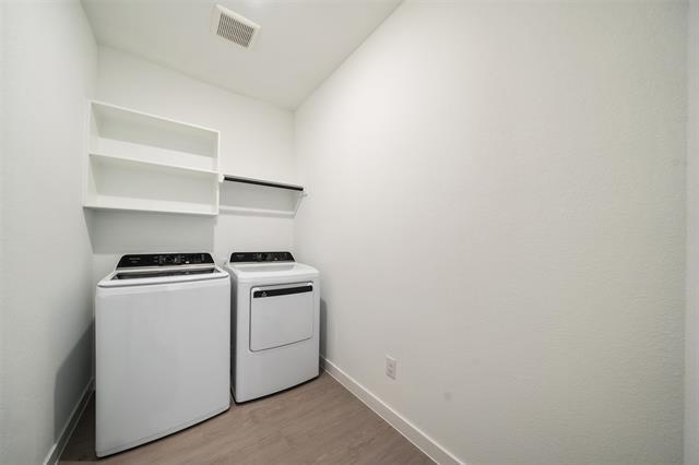 Building Photo - 337 Sedalia Trl