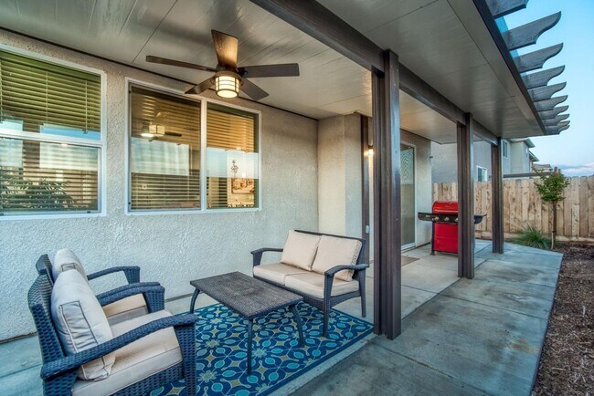 Building Photo - 3678 Parkstone Wy