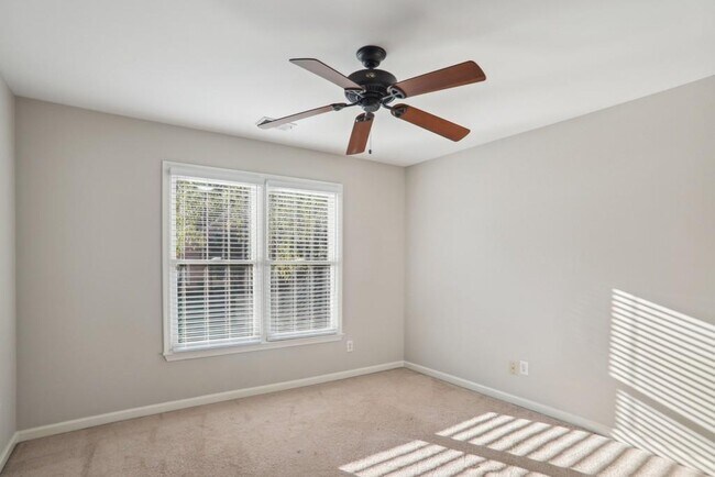 Building Photo - 1110 Compass Pointe Crossing
