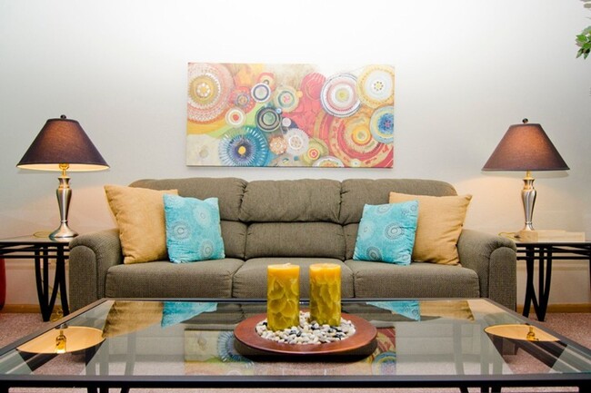 Interior Photo - Oakbrook Manor Apartments (Oakbrook Manor ...