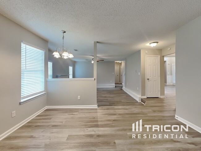 Building Photo - 1420 Shelnutt Ct