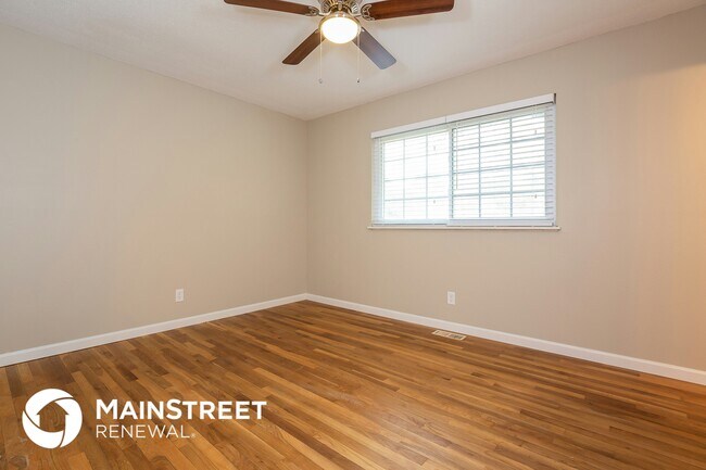 Building Photo - 11620 Sheffield Dr
