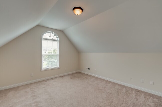 Building Photo - 3356 Sweet Clover Ln