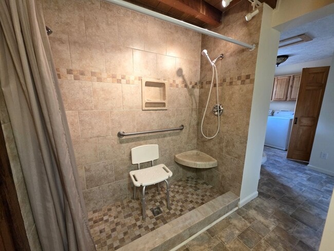 Building Photo - Cozy 3BR/2BA Cabin with Stunning Mountain Views