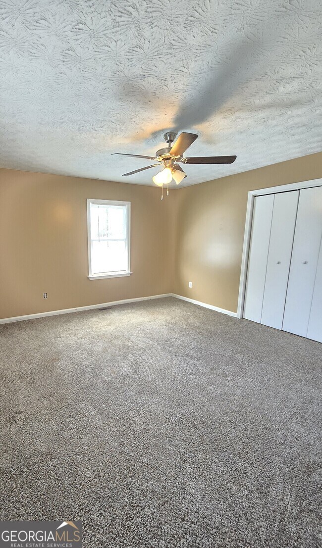 Building Photo - 321 Thomas Dorsey Dr