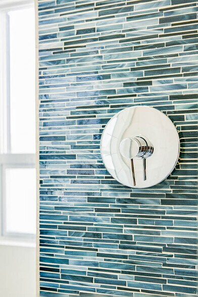 Building Photo - 257 S Hudson Ave