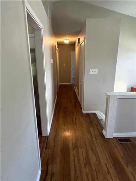 Building Photo - 2633 Burdsall Dr