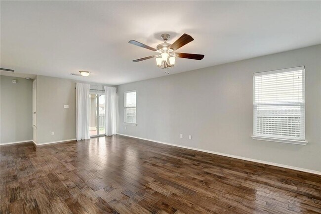 Building Photo - 261 New Bridge Dr