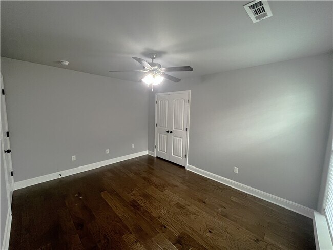 Building Photo - 3661 Ambrosia Ln