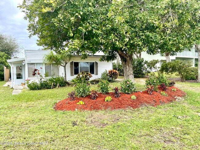 Building Photo - 13485 N Indian River Dr
