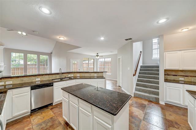 Building Photo - 4204 Mildenhall Dr