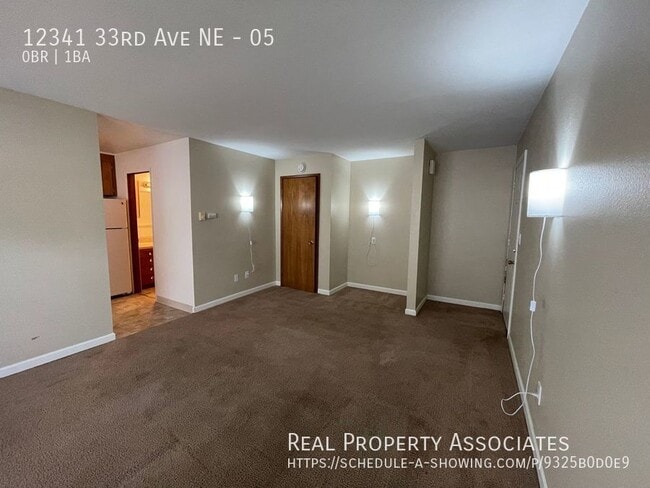 Building Photo - 12341 33rd Ave NE