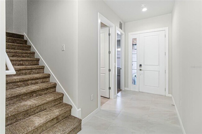 Building Photo - 7554 Sunflower Cir