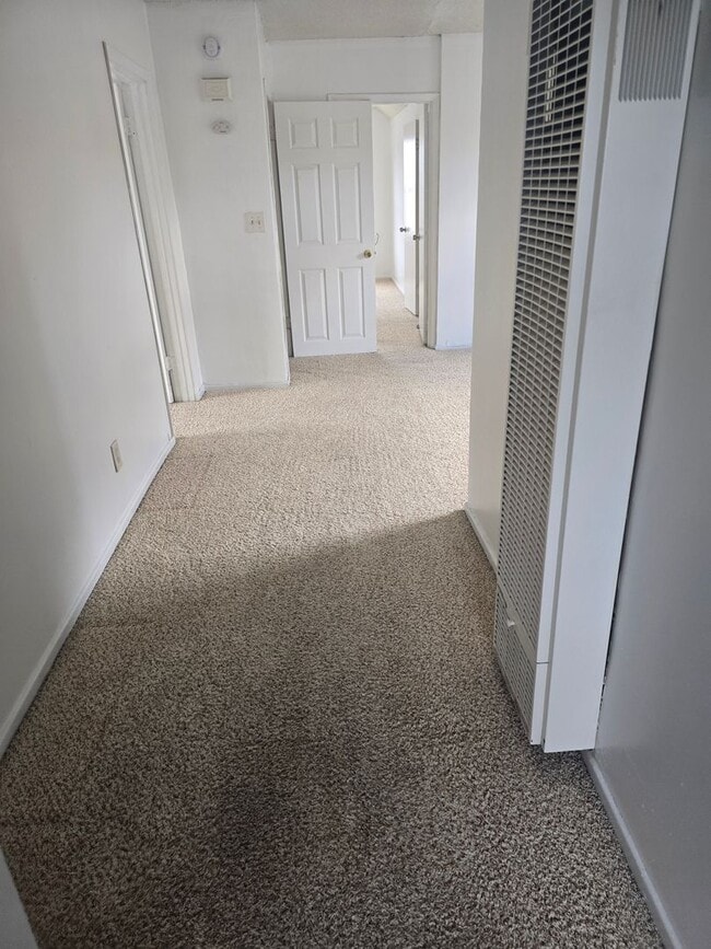 Building Photo - 2 Bed 1 Bath in North Park