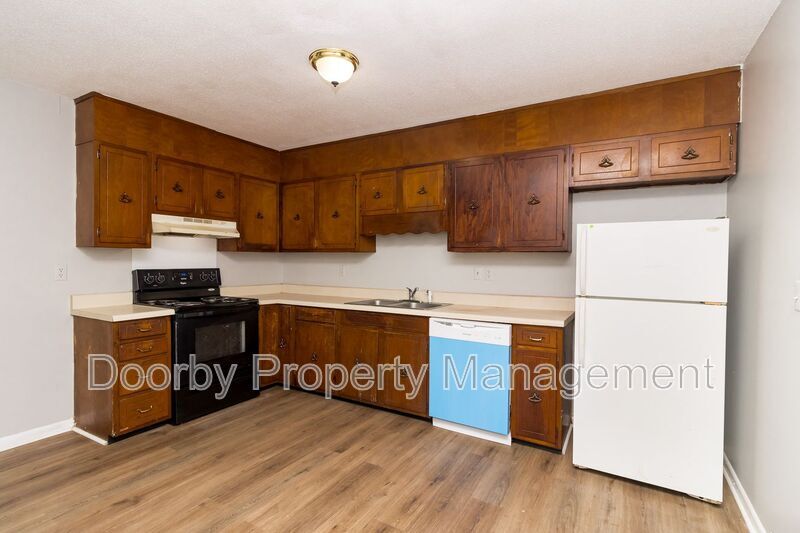 Building Photo - 5033 Cameron Ln