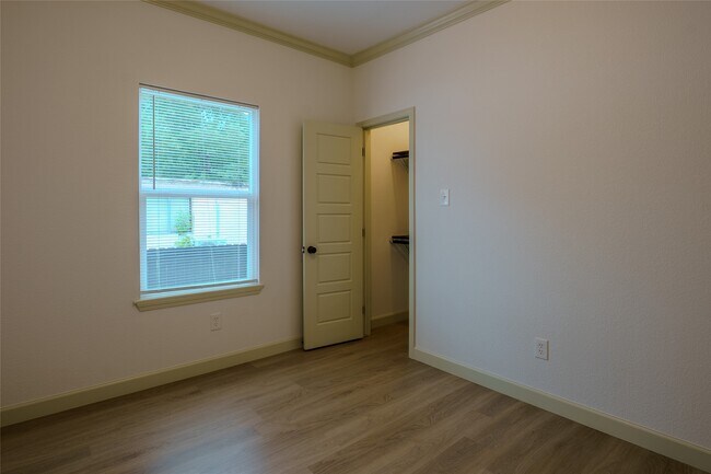 Building Photo - 21436 Punkin St