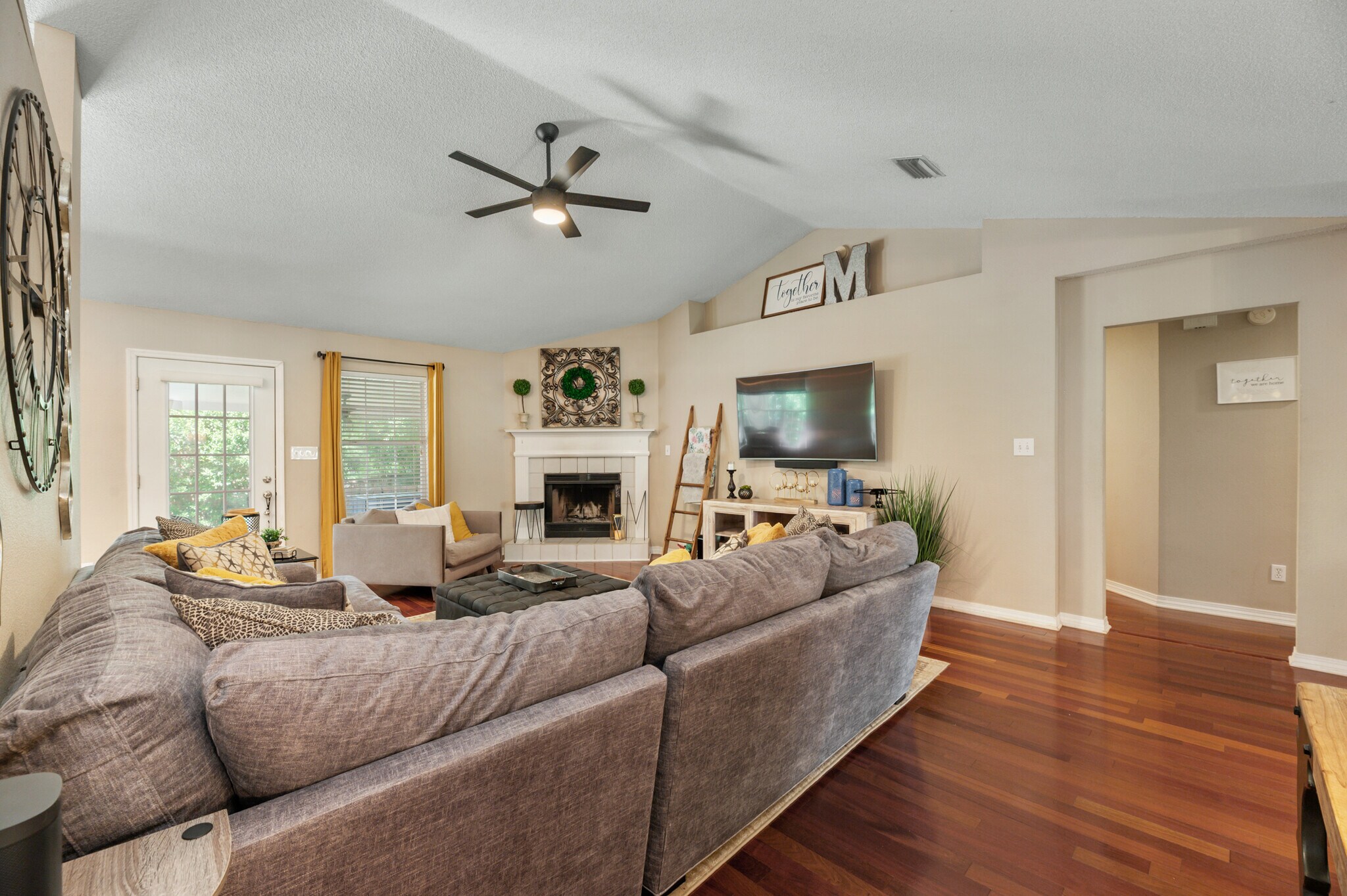 Building Photo - 28337 Bay Branch Dr