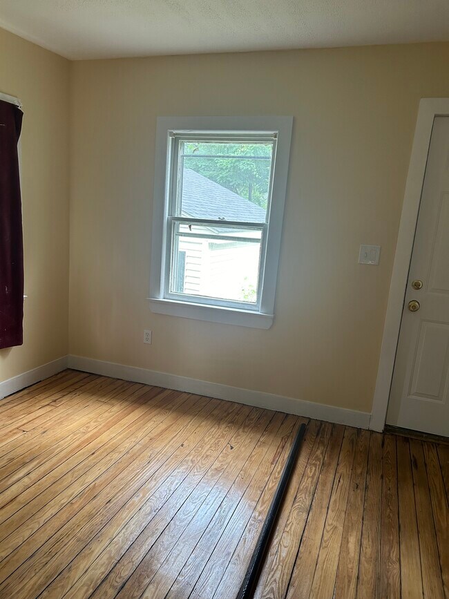 Building Photo - 101 W Gibbs St