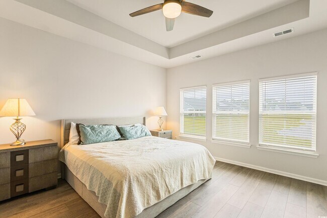 Building Photo - 5822 Whitebark Dr