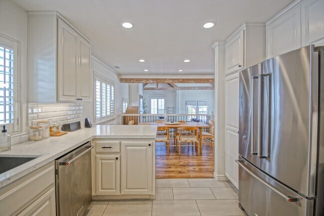 Building Photo - BEAUTIFULLY REMODELED, HIGH-END REDONDO HILLS HOME W/ AMAZING GREAT ROOM LIVING SPACE, 2 BALCONIE...