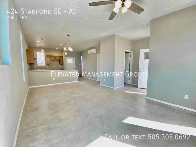 Building Photo - 424 Stanford Dr SE