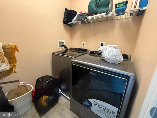 Building Photo - 2720 Cheekwood Cir