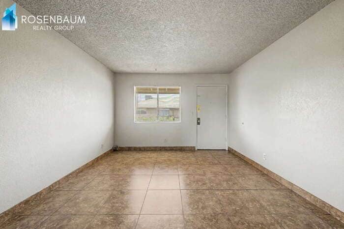 Building Photo - 1746 E 6th Ave
