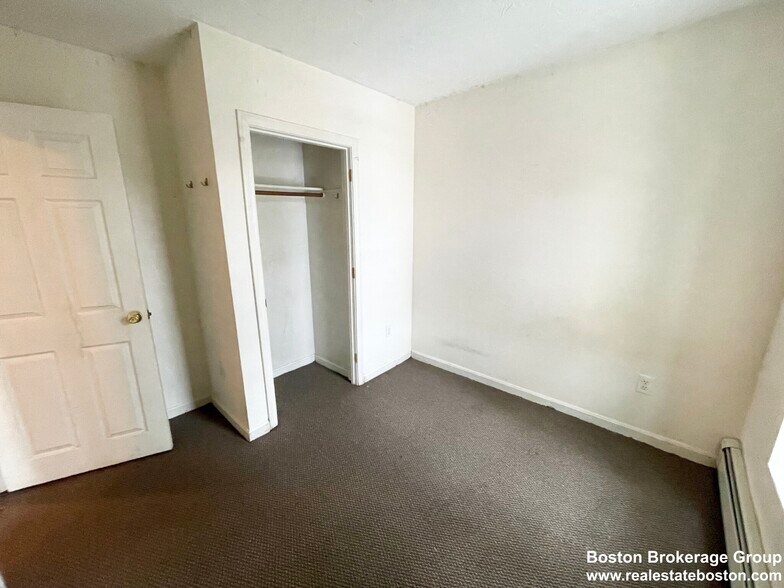 Building Photo - 90 Hammond St