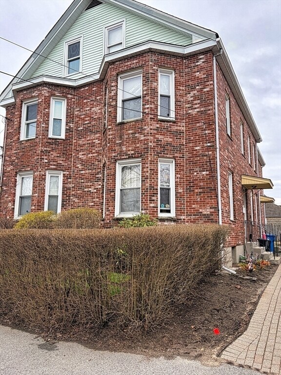 Building Photo - 12-14-14 McKenn St