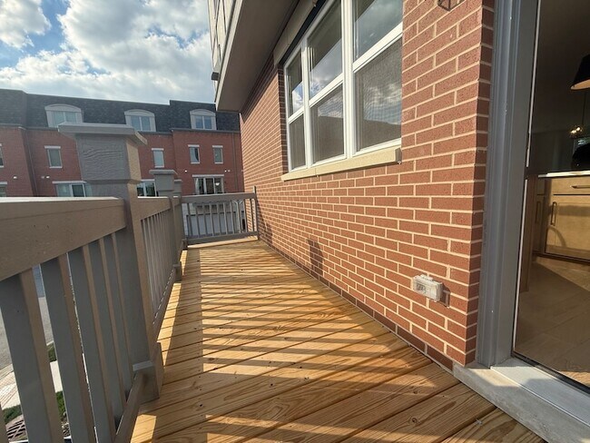 Building Photo - 1191 Gateway Ct