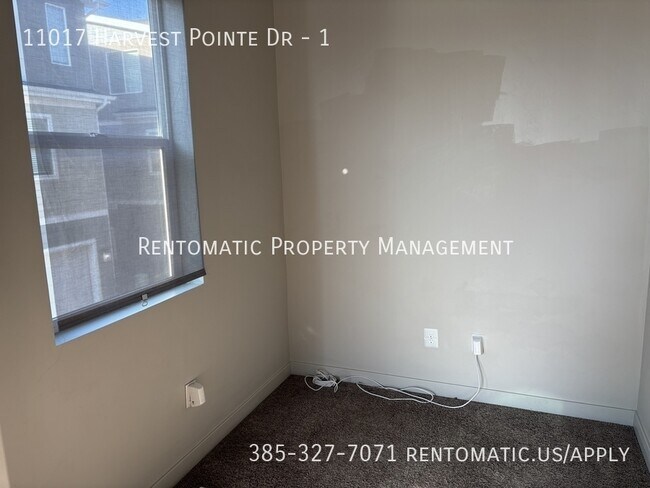 Building Photo - 11017 Harvest Pointe Dr