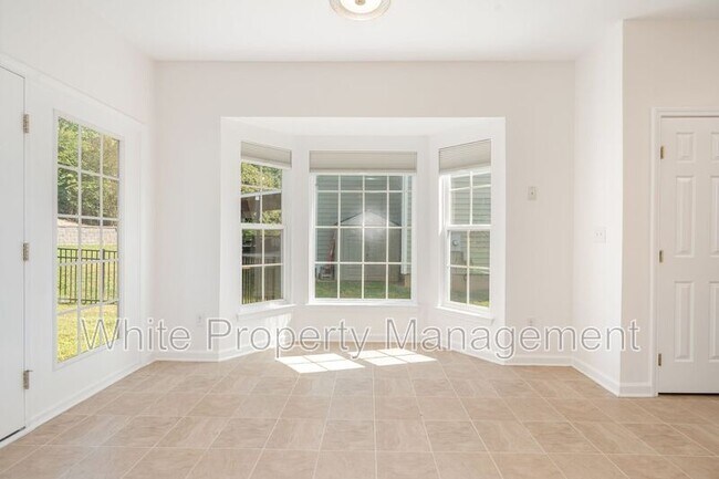 Building Photo - 815 Haymarket Pl