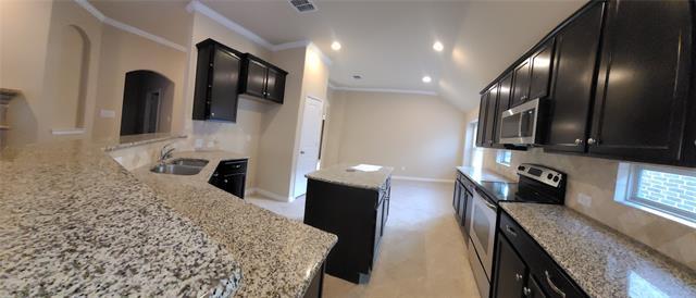 Building Photo - 11821 Beach St