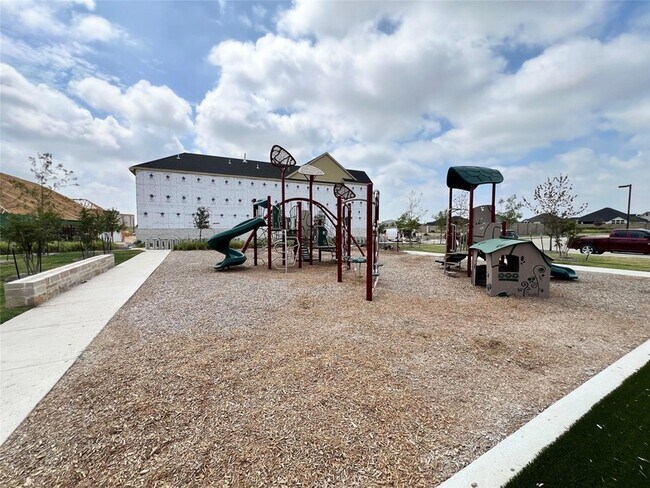 Building Photo - 1248 Junction Dr
