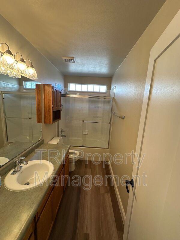 Building Photo - 3037 Antelope Rd